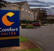 Comfort Suites Linn County hotel detail image 4