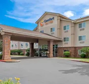Comfort Suites Linn County hotel detail image 5