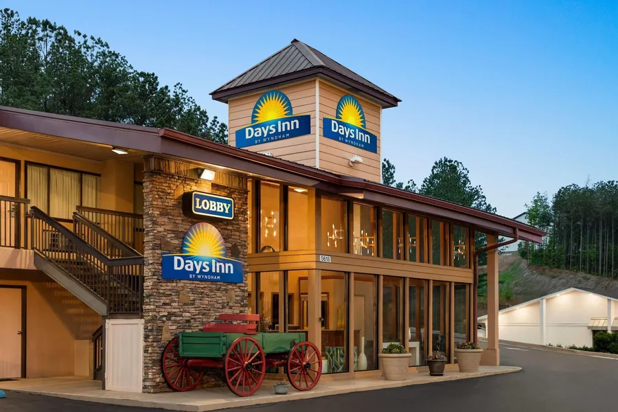 Days Inn by Wyndham Cartersville hotel detail image 2