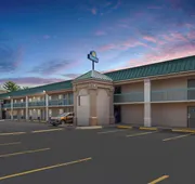 Days Inn by Wyndham Clarksville North hotel detail image 3