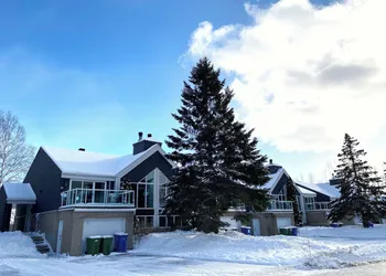 Chalets Montmorency Mont-Sainte-Anne hotel thumbnail 2