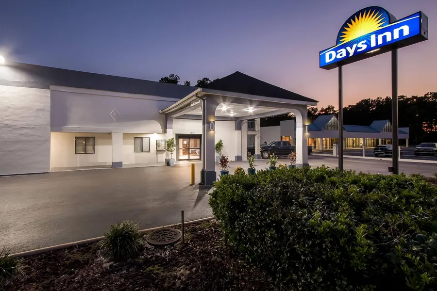 Days Inn by Wyndham Goose Creek hotel detail image 2