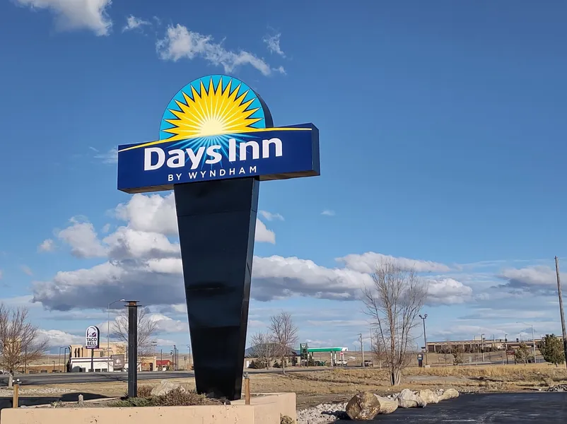 Days Inn by Wyndham Rawlins hotel detail image 2