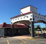 Days Inn by Wyndham Fort Myers hotel detail image 3