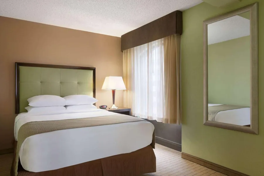 Days Inn by Wyndham Baltimore Inner Harbor hotel detail image 6