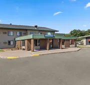 Days Inn by Wyndham Winona hotel detail image 3