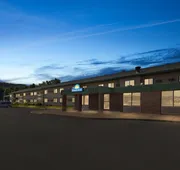 Days Inn by Wyndham Winona hotel detail image 5
