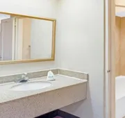 Travelodge by Wyndham Silver Spring hotel detail image 3