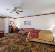 Days Inn by Wyndham Orangeburg hotel detail image 4