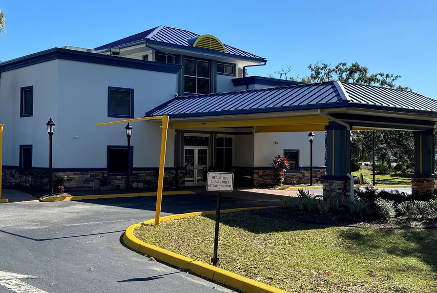 Days Inn by Wyndham Brooksville/Dade City hotel detail image 2