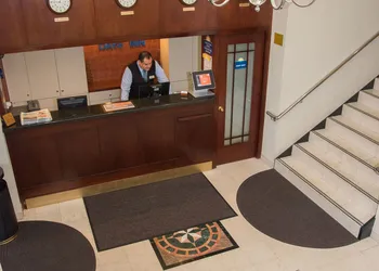 Days Inn by Wyndham Jamaica / JFK Airport hotel thumbnail 4