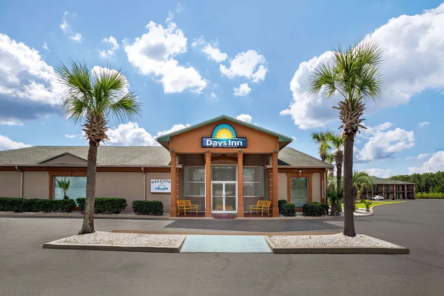 Days Inn by Wyndham Hardeeville/ I-95 State Line hotel detail image 2