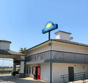 Days Inn by Wyndham San Antonio Morgan's Wonderland / IH-35 N hotel detail image 3