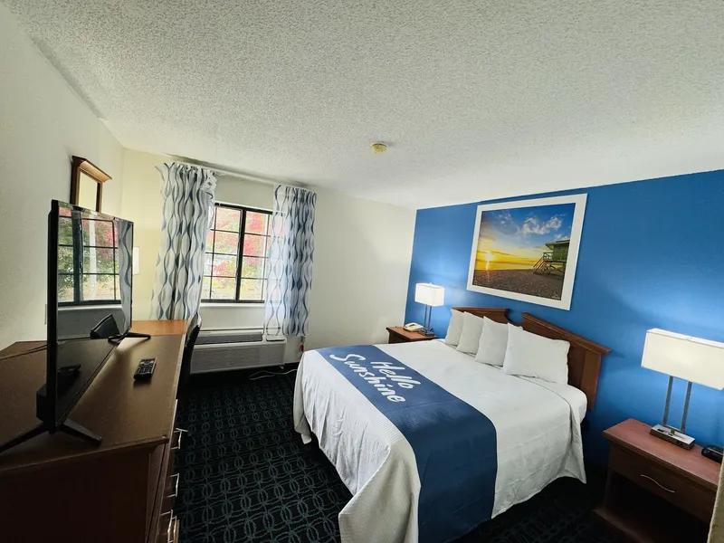 Days Inn & Suites by Wyndham Cambridge hotel detail image 6