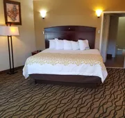 Days Inn by Wyndham Leesville hotel detail image 7