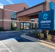 Clarion Pointe Atlanta Airport College Park hotel detail image 7