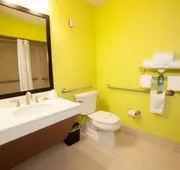 Arya Inn & Suites Farmers Branch hotel detail image 7