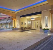 Eau Resort & Spa hotel detail image 3