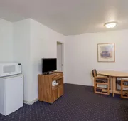 Grand Park Inn Anaheim Maingate hotel detail image 5
