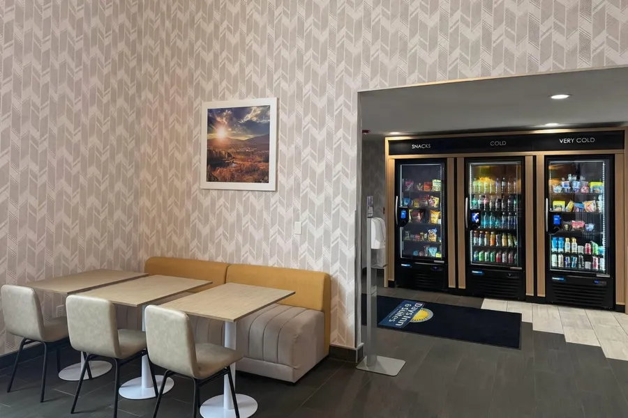 Days Inn & Suites by Wyndham Wausau hotel detail image 2