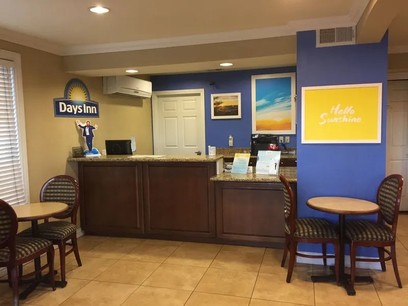 Days Inn by Wyndham Kingman East hotel detail image 2