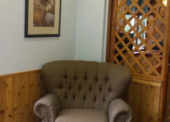 Lakeside Motel hotel thumbnail 7
