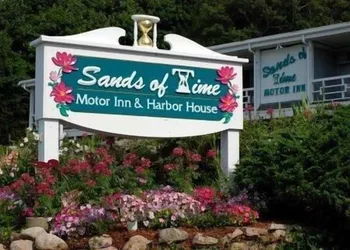 Sands of Time Motor Inn & Harbor House hotel thumbnail 8