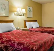 Econo Lodge Waynesburg hotel detail image 3