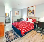 Americas Inn and Suite hotel detail image 5