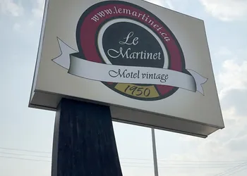 Motel Le Martinet hotel thumbnail 5