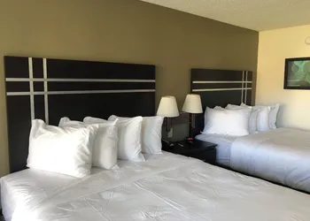 Green Palms Extended Stay hotel thumbnail 5