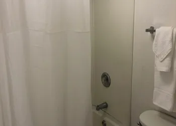 Green Palms Extended Stay hotel thumbnail 8