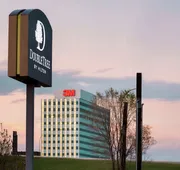 DoubleTree by Hilton St. Paul East hotel detail image 3