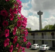 Fairway Inn by the Falls hotel detail image 7