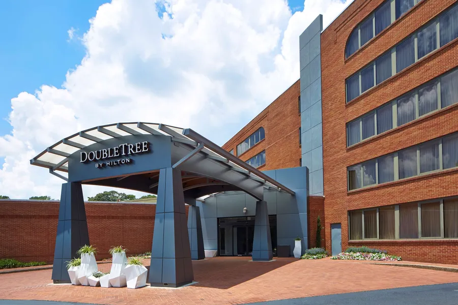 DoubleTree by Hilton Atlanta Perimeter Dunwoody hotel detail image 2
