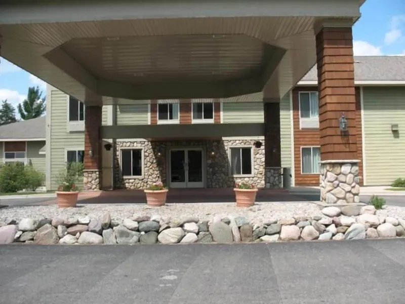 Pellston Lodge hotel detail image 6