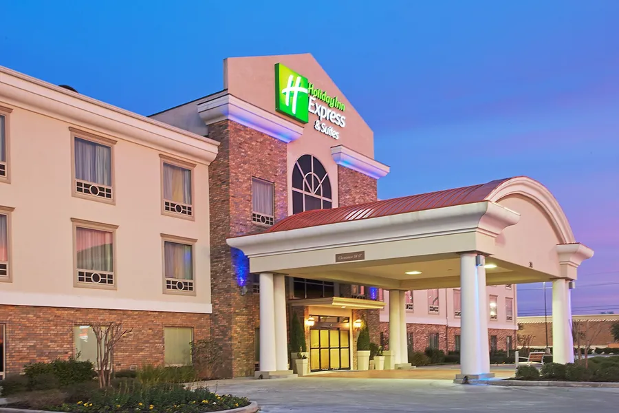 Holiday Inn Express Hotel & Suites Conroe I-45 North by IHG hotel detail image 2
