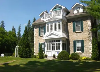 Spruceholme Inn hotel thumbnail 3