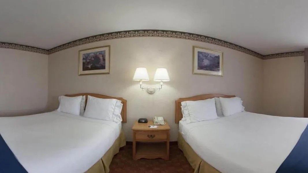 Holiday Inn Express & Suites Wauseon by IHG hotel detail image 6
