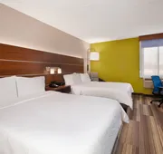 Holiday Inn Express Fairfax - Arlington Boulevard by IHG hotel detail image 5