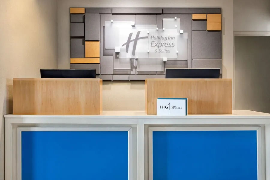 Holiday Inn Express & Suites Oxford by IHG hotel detail image 6