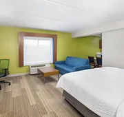 Holiday Inn Express Hotel and Suites Kings Mountain by IHG hotel detail image 7
