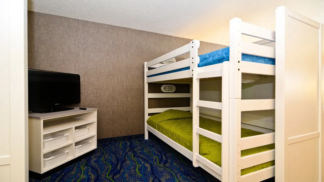 Holiday Inn Express Hotel & Suites Fort Atkinson by IHG hotel detail image 6