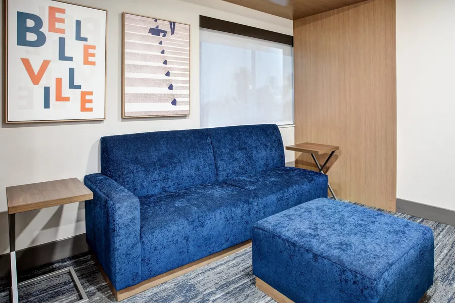 Holiday Inn Express Hotel & Suites Belleville by IHG hotel detail image 6