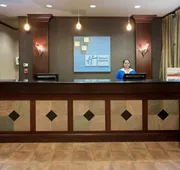 Holiday Inn Express Hotel & Suites Portland-NW Downtown by IHG hotel detail image 7