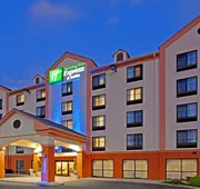 Holiday Inn Express Hotel & Suites Meadowlands Area by IHG hotel detail image 3