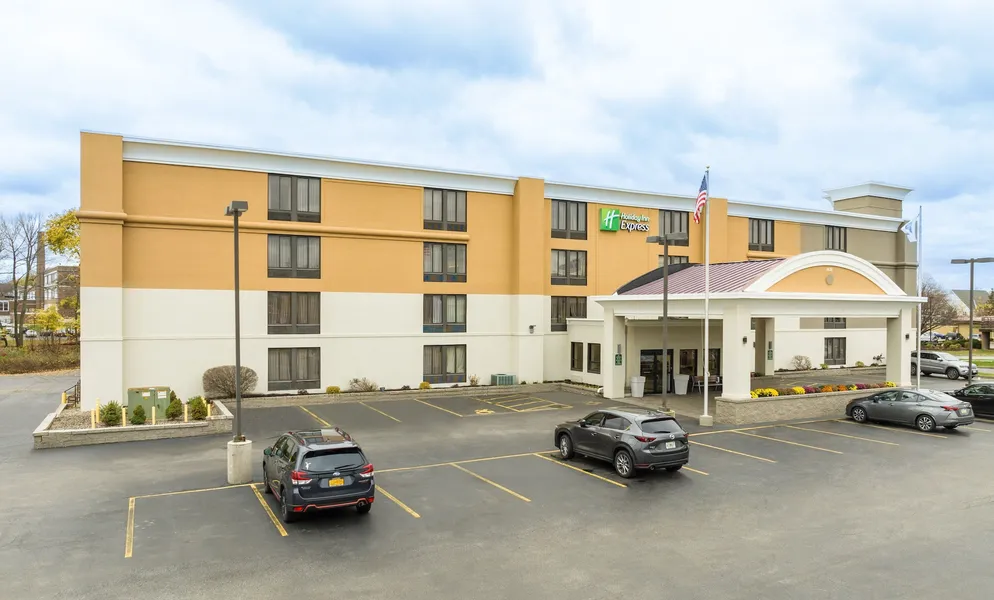 Holiday Inn Express Rochester - Greece by IHG hotel detail image 2