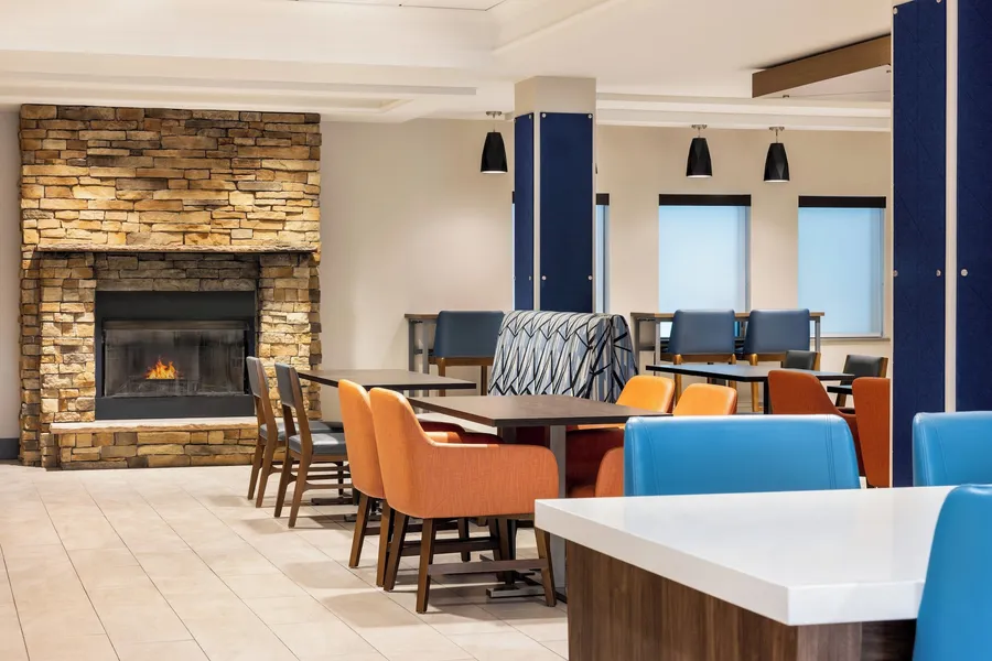 Holiday Inn Express & Suites Hagerstown by IHG hotel detail image 2