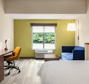 Holiday Inn Express & Suites Hagerstown by IHG hotel detail image 5
