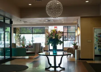 The LaGuardia Hotel hotel thumbnail 2